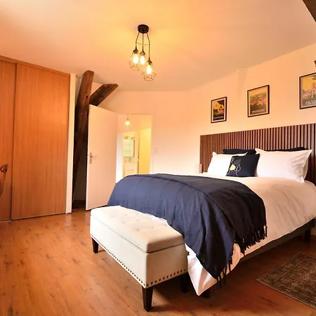 ゲストハウス La Du Mont *